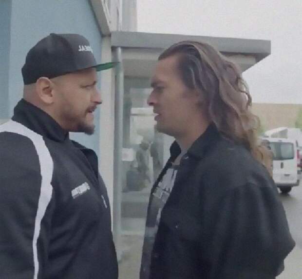 Борьба за экологию - дело непростое: шуточная выходка Джейсона Момоа всколыхнула Сеть