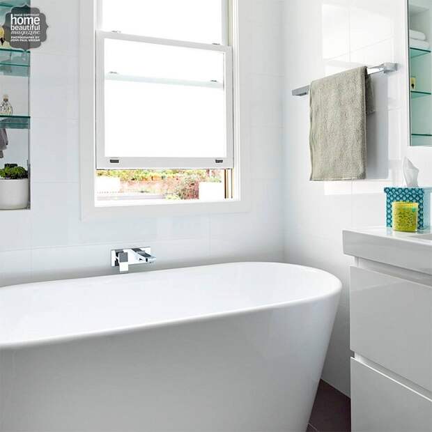 Светлый декор ванной комнаты, что очарует и вдохновит своей легкостью и простотой.