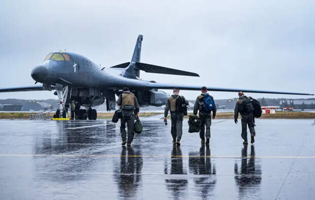 США рискуют всем, идя ва-банк в Иране