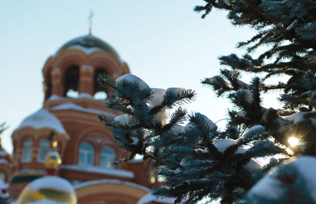Великая агиасма - крещенская вода. Зачем она нужна