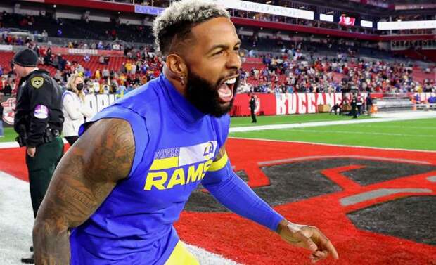 Odell Beckham Jr. Got A Painting Of Odell Beckham And Odell Beckham