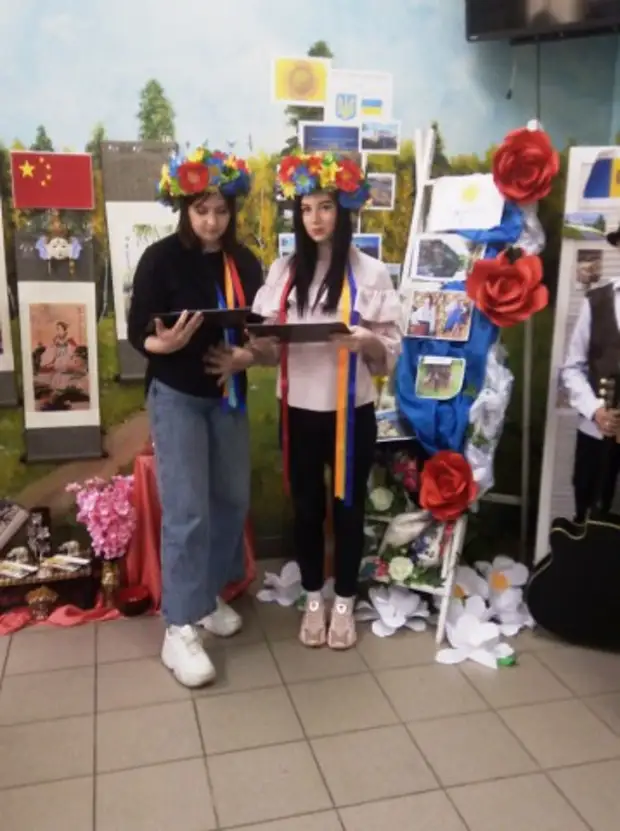 Защита уголков представленных стран.