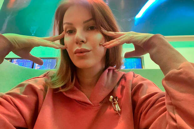 Певица Наталья Штурм стала тратить по 20 тыс. рублей на продукты вместо 2,5 тыс