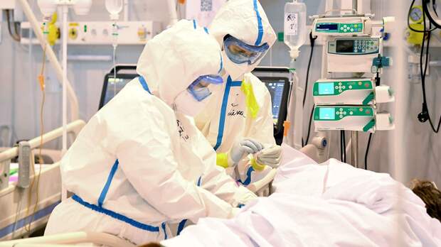 Врач объяснил, почему можно заболеть COVID-19 после вакцинации 