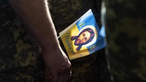 Украинские чиновники провели ревизию в Почаевской лавре