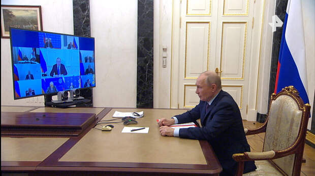 Путин обсудил с членами Совбеза борьбу с преступностью