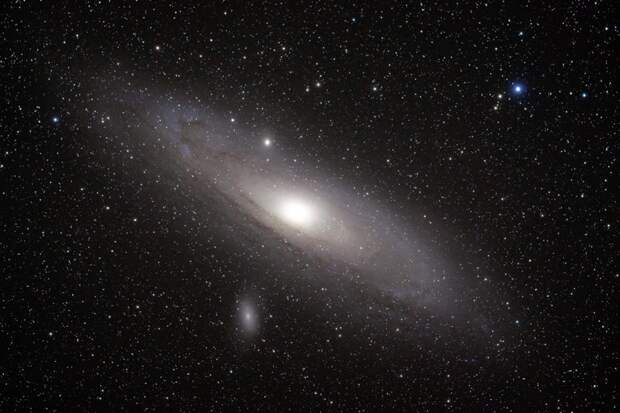 Спиральная галактика NGC 4980 Спиральная галактика NGC 4980 интересное, космос, красота, наука, фото