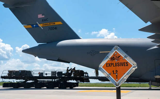 Британский журнал: приостановка США поставок оружия Украине принесёт победу России и остановит конфликт