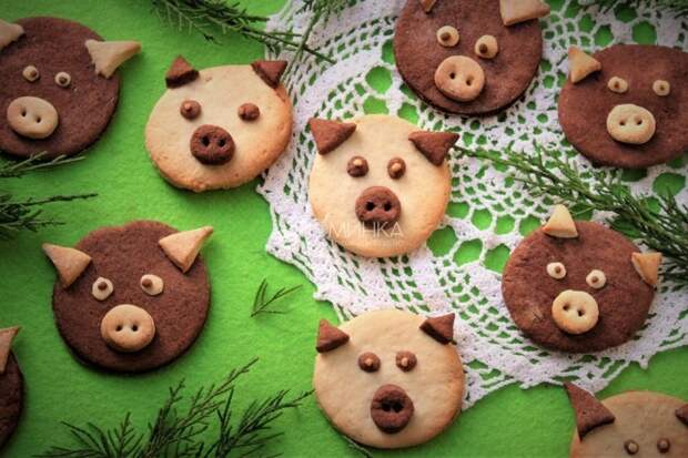 Новогоднее печенье - готовим свинок