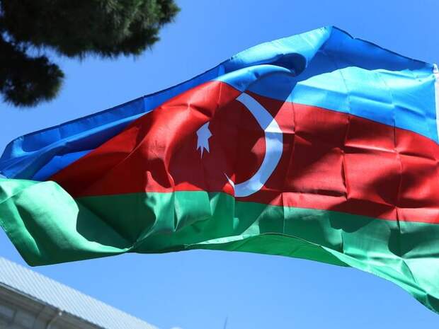 Более 130 граждан РФ эвакуированы из Ирана в Азербайджан