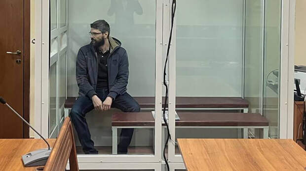 Мособлсуд приговорил пасынка Стаса Намина к 18 годам колонии за двойное убийство