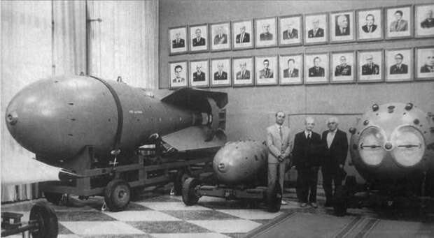 Подборка атмосферных фото из 90-х