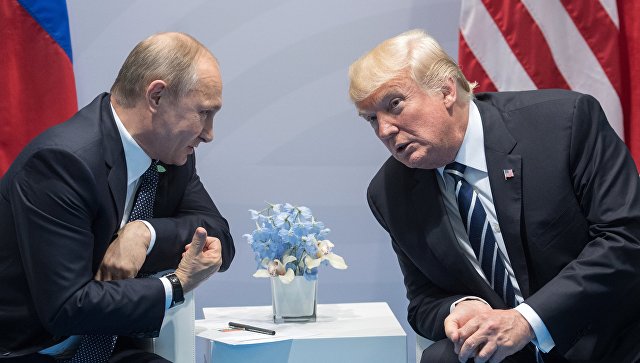Президент РФ Владимир Путин и президент США Дональд Трамп во время встречи на полях саммита лидеров Группы двадцати G20 в Гамбурге. 7 июля 2017 Президент РФ Владимир Путин и президент США Дональд Трамп во время встречи на полях саммита лидеров Группы двадцати G20 в Гамбурге. 7 июля 2017
