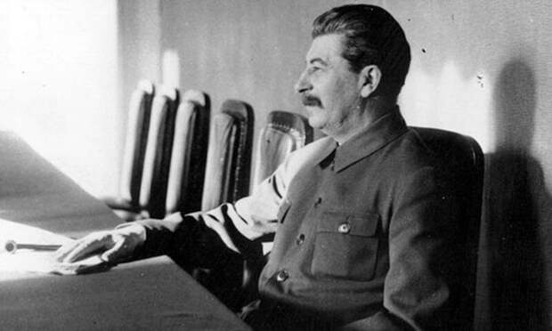 Единственный случай, когда Сталин позировал фотографу
