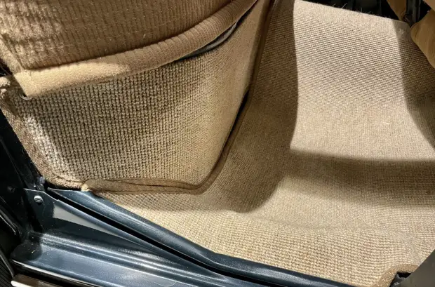 Этот кабриолет «Москвич» продают за 8 миллионов рублей. И вот почему