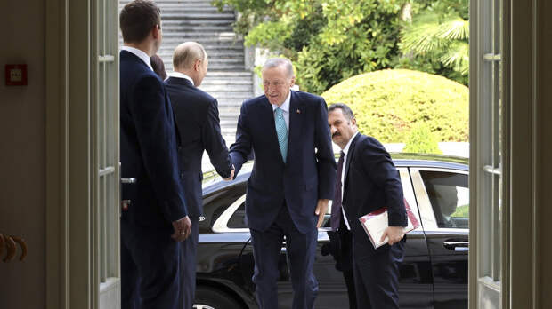 Эрдоган хочет быть на стороне победителей: "Важный партнёр" поставил НАТО в тупик