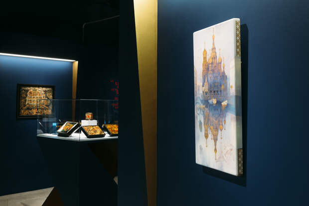 Экспозиция выставки «Лаки. Большая история в миниатюре»