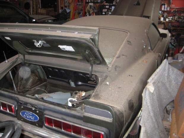 Barn find: Ford Mustang Shelby GT500 Cobra 1969 в идеальном состоянии