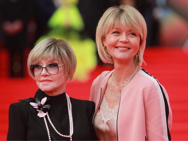 Юлия Меньшова прокомментировала смерть мамы Веры Алентовой