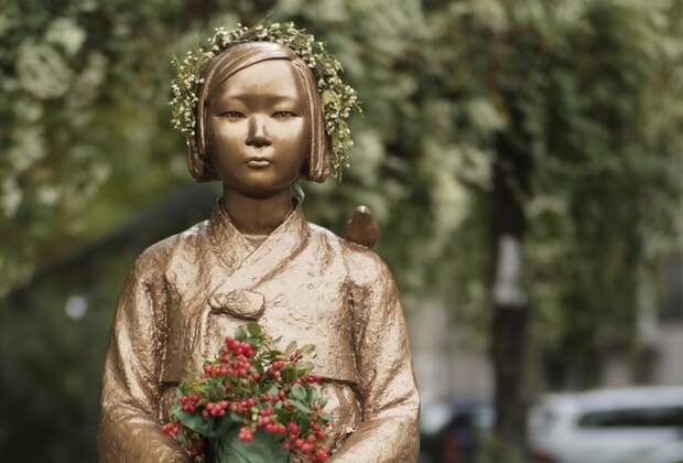 Эксперт: можно оформлять содержанок, чтоб у них не было проблем, как самозанятых