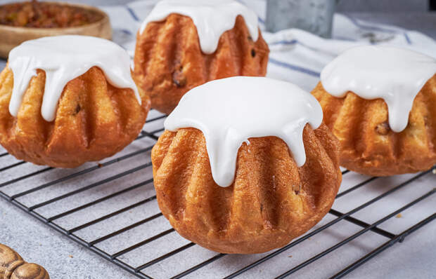 Кекс «Ромовая баба» и еще 7 бюджетных лакомств, которые в СССР разбирали за считанные минуты