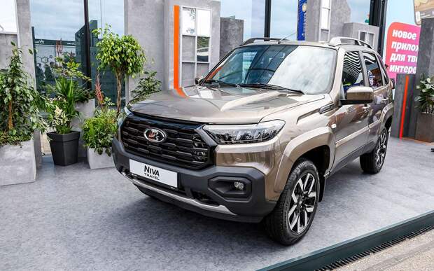 Новая Нива уже в автосалонах: называем цены
