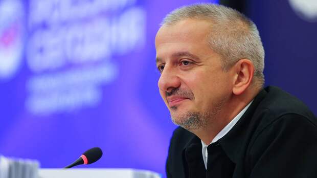 РБК: Богомолов ушел в отставку под давлением профессионального сообщества