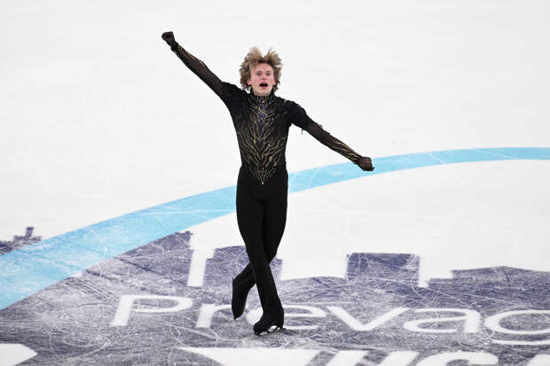 Лучший фигурист мира рассказал о подарке от Овечкина