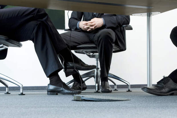 Голубева: зарплату могут сократить в случае невыхода на работу из-за непогоды