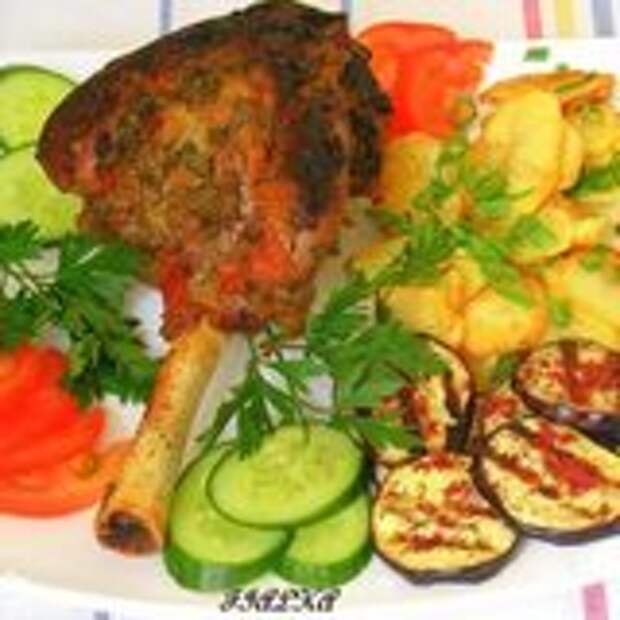 Маринованная баранина, запеченая в духовке