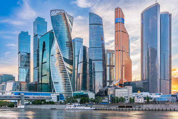 РЖД выставили на продажу офис в Москве-Сити