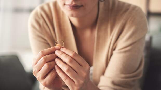 Граждане европейской страны проголосовали за отмену «налога на брак»