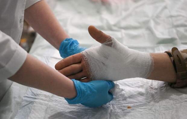 Два человека пострадали в Курской области из-за атаки дрона ВСУ