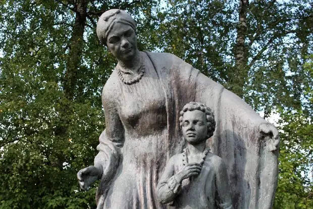 Няня русского гения