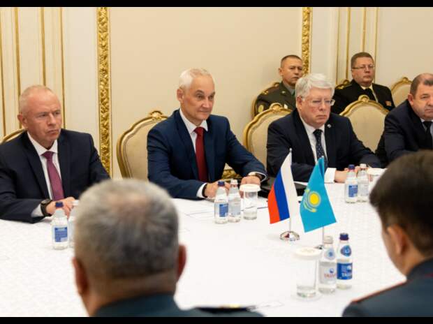 На перепутье между НАТО и ОДКБ: Белоусов заставляет Казахстан выбрать уже сейчас