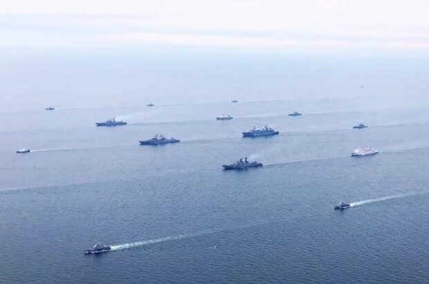 ТОФ и погранслужба ФСБ на учениях отработали освобождение судна от пиратов