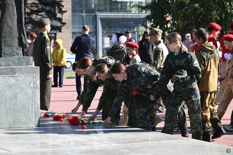 Воинские почести красноармейцев в Барнауле / Фото: barnaul.org