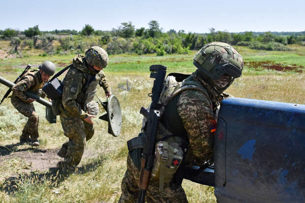 ТАСС: ВСУ снабжают подразделения у Харькова несовершеннолетними