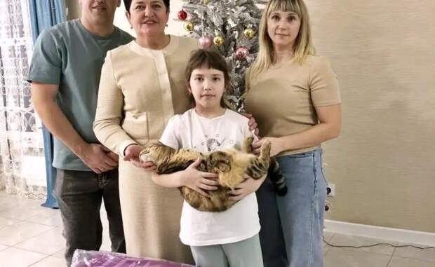 В Суджанском районе девочка Полина получила подарок с «Ёлки желаний»