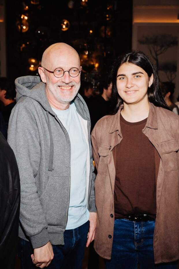 Александр Гордон женился в шестой раз