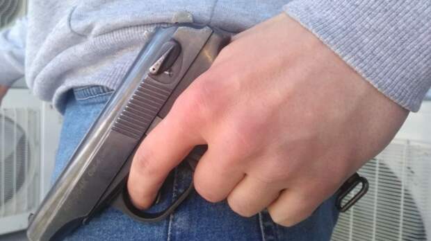 Житель Тверской области из винтовки застрелил двоих знакомых