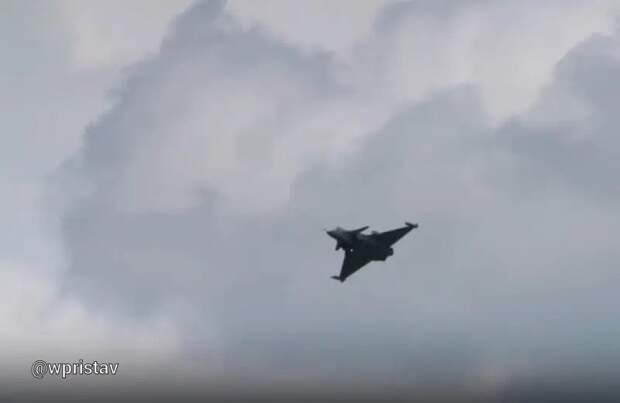 Иностранные СМИ пишут о том, что ОАЭ якобы приостановили исполнение контракта на