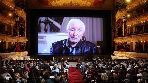 Урну с прахом Юрия Григоровича захоронят рядом с могилой его супруги на Новодевичьем кладбище