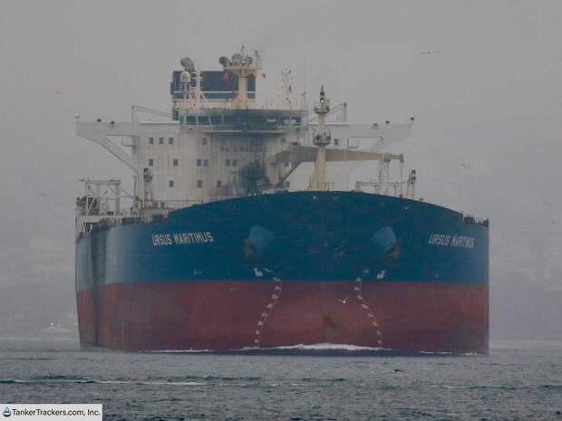 Танкер URSUS MARITIMUS,  атакованный украинскими дронами-камикадзе в порту