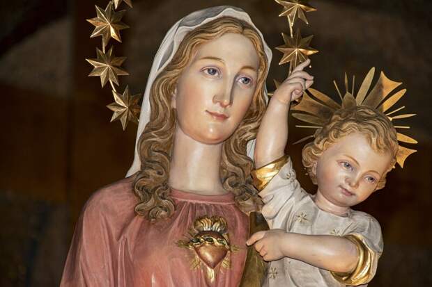 Собор Пресвятой Богородицы: значение и традиции праздника