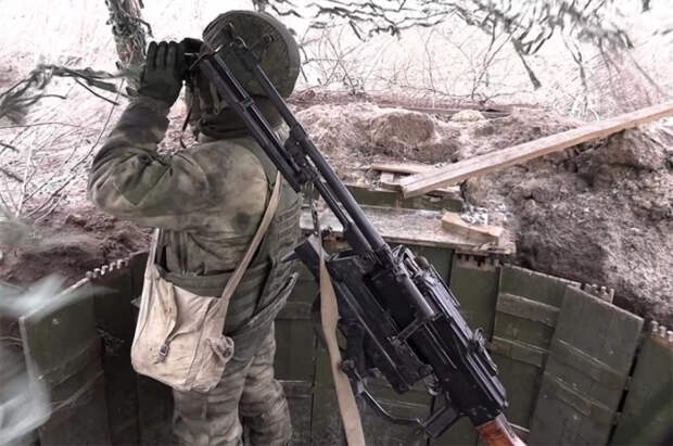 Солдаты ВСУ раскрыли место своего опорного пункта и попали под удар ВС РФ