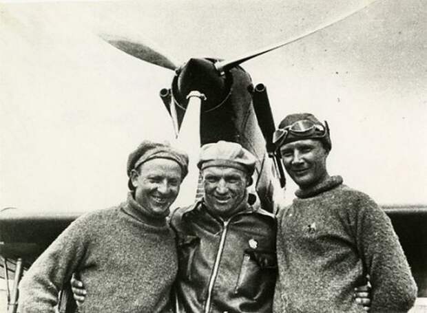 Чкалов, Байдуков и Беляков перед рекордным перелетом в Северную Америку, 1937 год, СССР было, история, фото