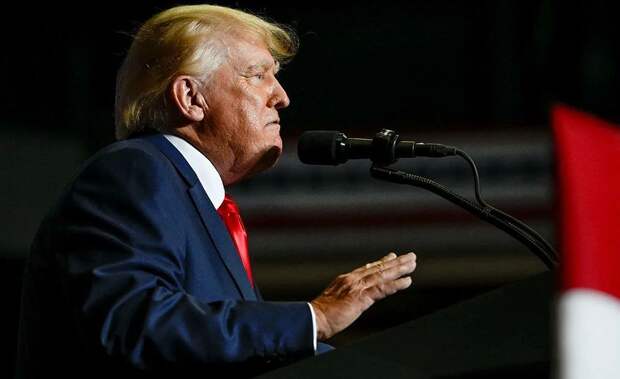 «Он перестанет»: Слова Дональда Трампа о Зеленском всполошили Украину