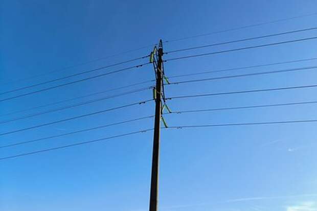 Появилась возможность купить дом с вышкой ЛЭП на участке