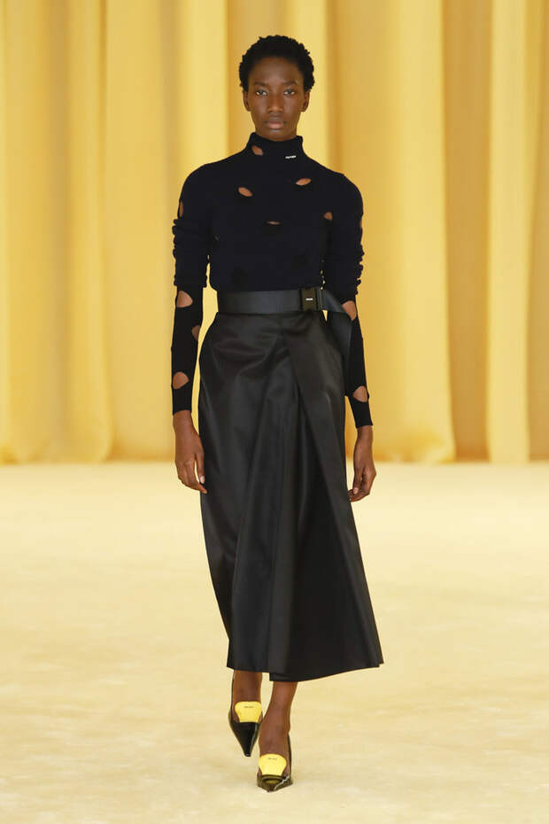 Prada весна-лето 2021